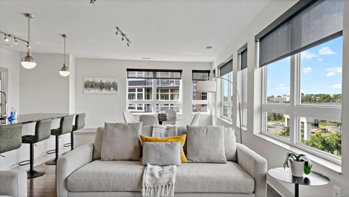Hala Tysons Aparthotel แม็คเลน ภายนอก รูปภาพ