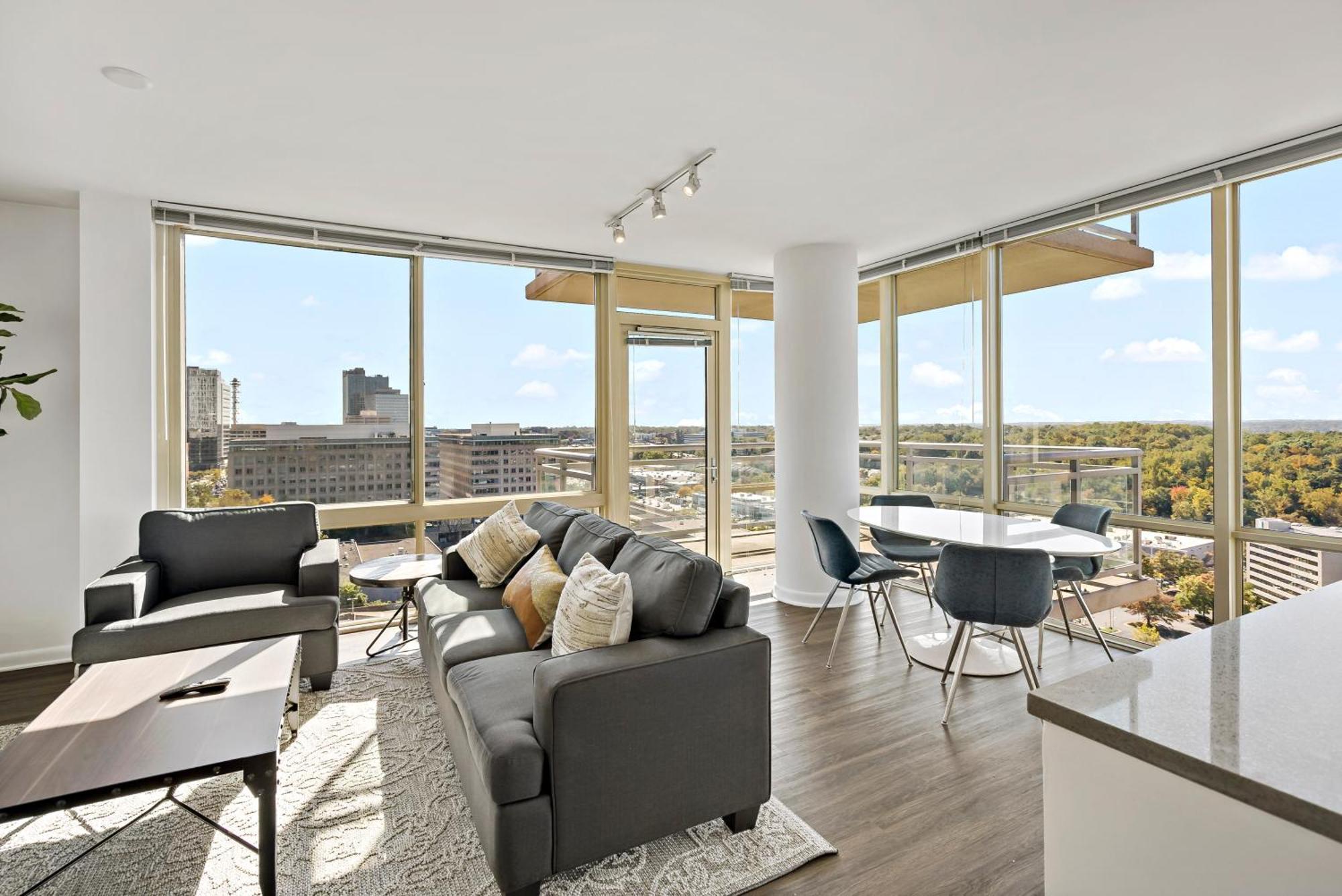 Hala Tysons Aparthotel แม็คเลน ภายนอก รูปภาพ